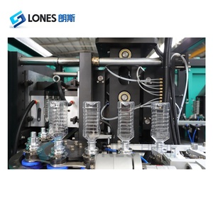 เครื่องผลิตขวด PET อัตโนมัติ LS-A4 ความเร็วสูง ขับเคลื่อนด้วยมอเตอร์เต็มรูปแบบ สำหรับขวดพลาสติกขนาดเล็ก 10 มล. ถึง 600 มล. ควบคุมด้วย PLC ผลิตได้ 6000 ขวดต่อชั่วโมง - Product Image 5