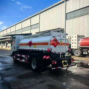 Chasis de Vehículo Especial HOWO 4x2 Usado de 5 Toneladas para Almacenamiento de Aceite |   Transmisión Manual Diésel con Capacidad de Carga de 41-50t |   Preconfigurado - Product Image 5