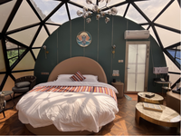 Vente en gros OEM Tente dôme géodésique en PVC 3/5/6/8/12/15/20M, Lodge de glamping de luxe imperméable avec salle de bain intégrée