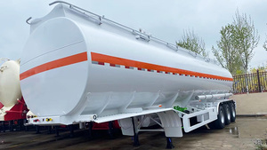 Semirremolque Cisterna de Acero de 3 Ejes, Venta al Por Mayor de Fábrica, con Diseño a Prueba de Fugas y Capacidad de Carga de 30000 kg - Product Image 3