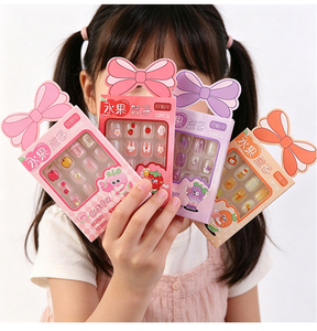 12 pièces/boîte Faux <span class=keywords><strong>ongles</strong></span> carrés courts pour enfants, série fruits, effet œil de chat, cadeau pour enfants, en ABS, avec colle - Product Image 3