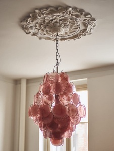 Lampadario Moderno in Vetro Rosa Fatto a Mano, Luci Sospese Regolabili in Altezza per Decorazione Casa, Ristorante, Hotel - Product Image 1