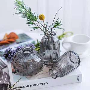 Ensemble de vases à fleurs <span class=keywords><strong>en</strong></span> <span class=keywords><strong>verre</strong></span> d'art pièce maîtresse de mariage <span class=keywords><strong>vase</strong></span> à bourgeons <span class=keywords><strong>en</strong></span> <span class=keywords><strong>verre</strong></span> rond floral bleu de luxe <span class=keywords><strong>pour</strong></span> fleurs - Product Image 5