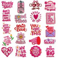 Parches Bordados Rosas Personalizables con Frases Inspiradoras de Dibujos Animados, Apliques Bordados con el Alfabeto