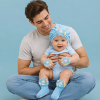 Offre Spéciale : Ensemble Cadeau Bonnet et Chaussettes Mi-Hautes Colorées pour Nouveau-né – Chaussettes Bébé Antidérapantes en Coton, Cadeau Amusant