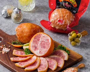 ข้อขาหมูรมควันเวียดนามพรีเมียม รสชาติแบบดั้งเดิมจากโรงรมควัน 450 กรัม บรรจุภัณฑ์สุญญากาศ |   ราคาส่งออกขายส่งจำนวนมาก - Product Image 5