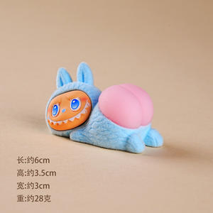 Venta al por mayor de resina de dibujos animados de lujo 3D diseñador Focal terciopelo <span class=keywords><strong>cuentas</strong></span> lindas <span class=keywords><strong>cuentas</strong></span> de bebé <span class=keywords><strong>cuentas</strong></span> de lujo bolígrafos para hacer figuras de juguete estatuas - Product Image 4