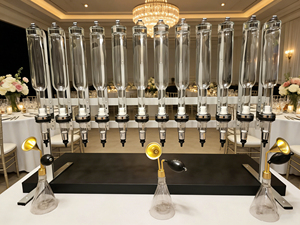 Dispenser di Profumo da Tavolo o da Parete in Oro dal Design Elegante, <span class=keywords><strong>per</strong></span> 6 Bottiglie, Macchina Riempitrice di <span class=keywords><strong>Liquidi</strong></span> da 375/500/750ML <span class=keywords><strong>per</strong></span> Eventi e Matrimoni - Product Image 3