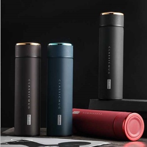 Bouteille d'eau isotherme en acier inoxydable avec infuseur à thé et affichage LED intelligent de la température – Vente en gros - Product Image 6