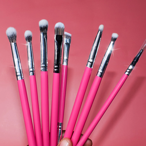 Juego de 8 Brochas de Maquillaje de Ojos de Alta Calidad YRX con Mangos de Madera, Brochas para Sombras de Ojos, Brochas para Cejas, Brocha Plana para Delineador de Ojos, Brocha para Cejas - Product Image 2