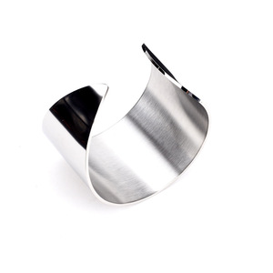 Popular Niche Design Titanium Steel Silver Plated <b>Adjustable</b> <b>Bracelet</b> Simple Women's <b>Bracelets</b> Trendy Jewelry Wholesale - Product Image 6