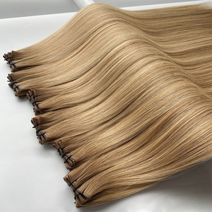 Extensions 100% vierges, double trame, Genius Weft, pour un mélange naturel et sans couture, ajoutant de la longueur, du volume, durables et flexibles - Product Image 6