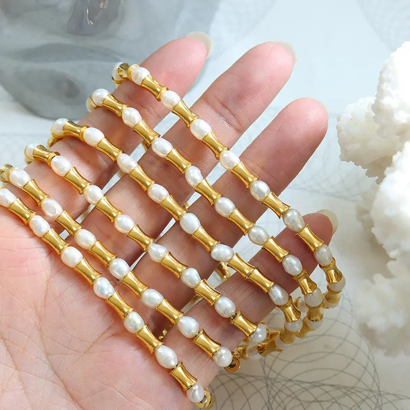 Moda unica in acciaio inox oro raccordi e perle d'acqua dolce collana di perline bracciale gioielli Set per donna