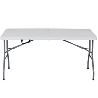 Table pliable légère de 5 pieds avec poignée intégrée et pieds en acier pour hôtel, fête, mariage, événements, pique-nique et camping en plein air