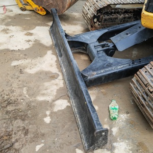 Mini-excavatrice CAT 305.5E2 d'occasion de qualité supérieure, 5,5 tonnes – Faible nombre d'heures, moteur C2.4 d'origine, idéale pour la construction urbaine - Product Image 6