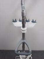 Chariot de laryngoscope vidéo portable Chariot d'arthroscopie de tour d'endoscope de laryngoscope flexible