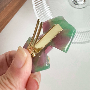 ZiTeng personalizable Gold-Label Duckbill Hair Claw elegante Touch ACetic Acid Side Parting Hair Clip Francia accesorio para el cabello personalizado - Product Image 3