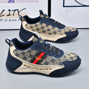 Zapatos Deportivos y Casuales de Moda para Caminar con Suela Gruesa que Aumenta la Estatura, Parte Superior de Microfibra de Alta Calidad, Personalizados sin Cordones para Parejas - Product Image 2