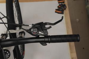 Bicicleta de Montaña de Acero ODM de 26 Pulgadas, 21 Velocidades, Suspensión Delantera de Disco, Color Personalizado, Logotipo Aceptable, Precio Competitivo para Socios de Marca - Product Image 6