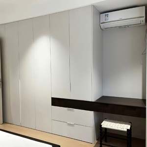 Armoire élégante à portes à fermeture douce, avec fonctions d'organisation intégrées, nouveau style pour le mobilier de la maison, chambre à coucher, salle à manger - Product Image 3