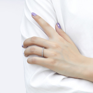 데일리 주얼리 공장 도매 가격 925 실버 모이사나이트 여성 반지 심플하고 우아한 디자인 - Product Image 6