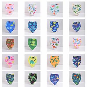En gros ZH Personnalisé Foulard/Bavoir anti-salive pour chien, grande, moyenne et petite taille, en polyester, motif imprimé dinosaure de dessin animé, sportif - Product Image 2