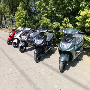 Motos électriques, scooters tout-terrain et planches à roulettes électriques pour adultes les plus vendus et les moins chers en gros, moteur 60V 20Ah, autonomie 50 km - Product Image 3