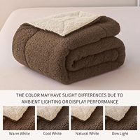 Vente en gros, couverture en laine d'agneau super douce et chaude à double couche, couvertures sherpa épaisses en flanelle polaire pour l'hiver