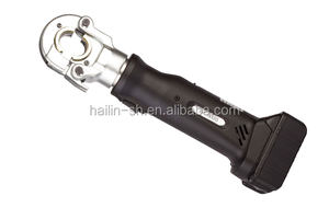 Outil de sertissage hydraulique à batterie BH-1632D pour tuyaux PEX 16-32mm - Product Image 3