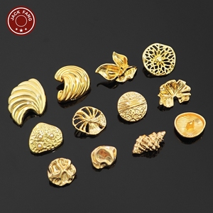 Botones Metálicos con Vástago, Botones Personalizados con Formas Irregulares, Logotipo Grabado, Botón Elegante Dorado para Ropa - Product Image 1