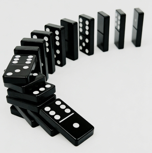 Juego de Dominó de Acrílico Personalizado para Juegos en Casa y Fiestas Temáticas, Clientes Corporativos, Casinos y <span class=keywords><strong>VIPs</strong></span> como Regalos Ejecutivos Premium - Product Image 6