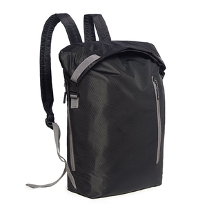 Muestra Gratuita de Mochila de Senderismo Impermeable Plegable Superior de 20L para Actividades al Aire Libre con Logotipo Personalizado - Product Image 6