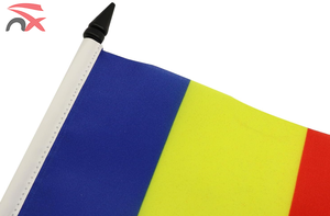 Drapeau de bureau promotionnel du Tchad avec base et mât - Product Image 2