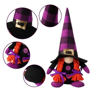 Set di Decorazioni per Halloween con Bambola Fantasma Senza Volto - Product Image 4