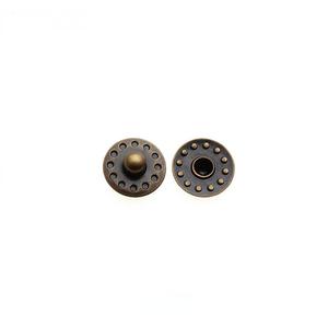 Vente en gros de <span class=keywords><strong>rivets</strong></span> jeans métal laiton <span class=keywords><strong>double</strong></span> capuchon personnalisés pour chaussures sac tissu cuir sac accessoires bouton Rivet - Product Image 6