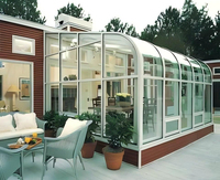 Villa moderne de luxe avec cour, jardin, balcon, serre d'hiver, véranda en alliage d'aluminium, double vitrage trempé, isolation thermique