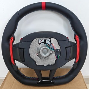 Volante Deportivo LCI de Cuero Mejorado para <span class=keywords><strong>BMW</strong></span> F10 F22 F30 F33 F80 M4 F82 G05 G20 G30 G42 540i - Product Image 6