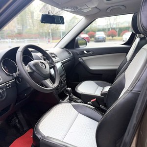 <span class=keywords><strong>Voiture</strong></span> d'<span class=keywords><strong>occasion</strong></span> JX Auto 2017 <span class=keywords><strong>Skoda</strong></span> <span class=keywords><strong>Yeti</strong></span> 1.4T Turbo Automatique Sièges en cuir Pneus R18 Intérieur clair Excellent état - Product Image 6