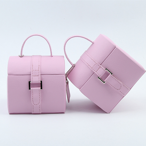 Portagioie <span class=keywords><strong>in</strong></span> Pelle PU, Scatola Portatile per Anelli, Orecchini, Collane e Orologi, Design con Chiusura Nascosta - Product Image 3