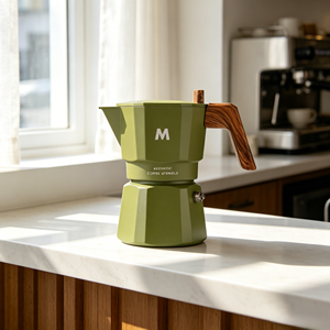 Elegante Caffettiera Moka Italiana Classica Personalizzabile da 150ml e 300ml per Cucina Domestica - Product Image 3