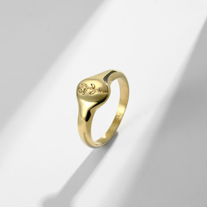 Anillo unisex minimalista, de estilo nicho y único, con estampado floral, anillo de cola de acero de titanio con flor de rosa, joyería para mujer - Product Image 2