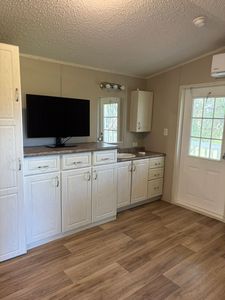 Non-Hud Tiny Home Handicap FriendlyFREE SHIPPING TO ALL - Product Image 2
