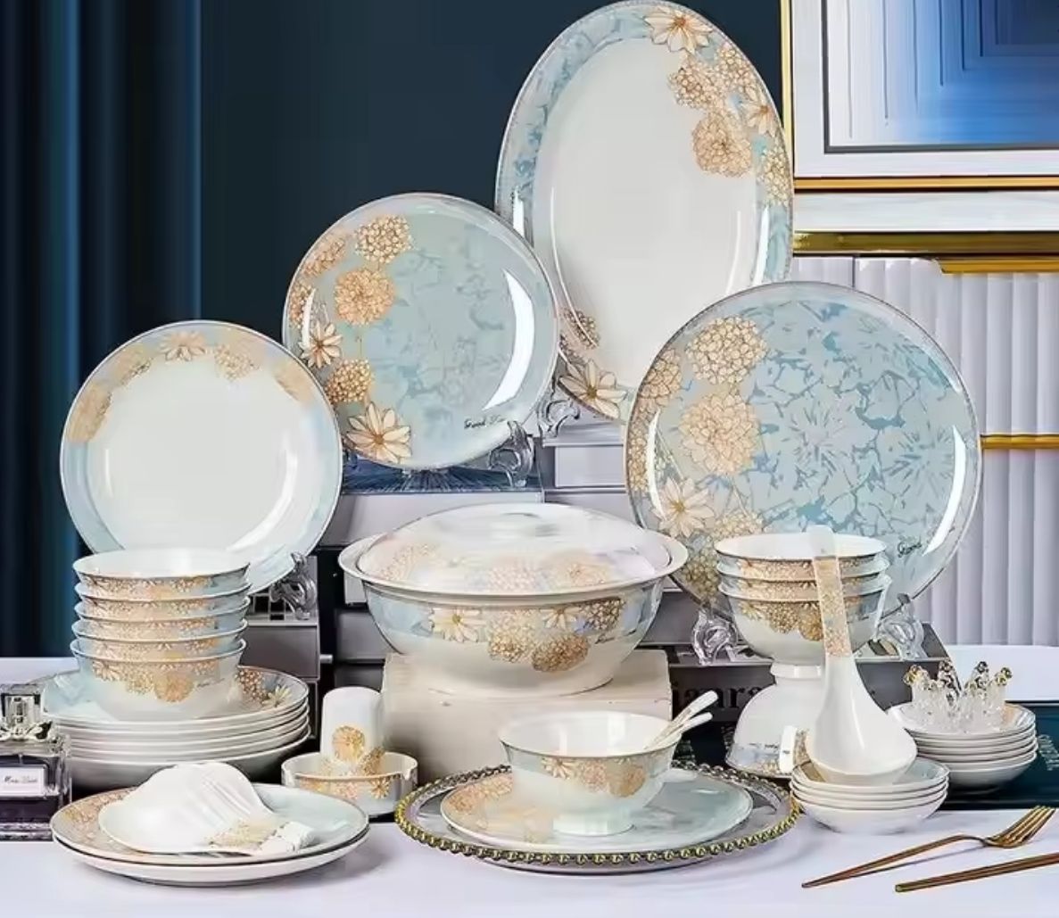 Ensemble de 60 pièces