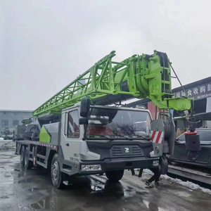 Grue sur camion Zoomlion 25T d'occasion en bon état avec pompe, capacité de 56000 kg, origine Chine - Product Image 1
