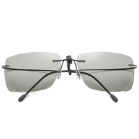 2024 Super hot Eyewear photochromique photo gris anti-lumière bleue bloquant la conduite lunettes de soleil rectangulaires