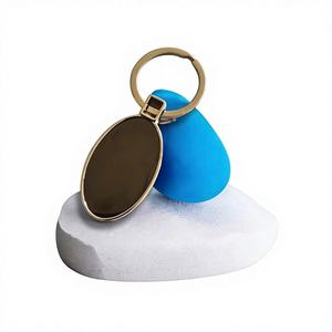 Llavero de coche de lujo empresarial personalizado, ultradelgado, de doble tamaño, con diseño elegante, mosquetón de metal ligero y espacio para branding - Product Image 1