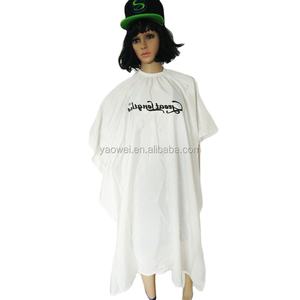 Capa de Peluquería de Nailon Promocional Personalizada, para Tinte, Peinado, <span class=keywords><strong>Corte</strong></span> y Champú - Product Image 1