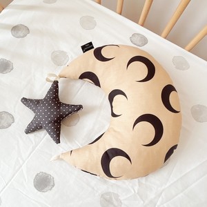 <span class=keywords><strong>Almohada</strong></span> de tela para recién nacido, diseño de Corazón De Luna impreso Digital para habitación de bebé, juguete cómodo para dormir - Product Image 6