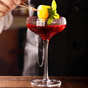 <span class=keywords><strong>Verre</strong></span> à vin vintage rayé transparent de 180 ml en gros, <span class=keywords><strong>verre</strong></span> à martini - Product Image 6
