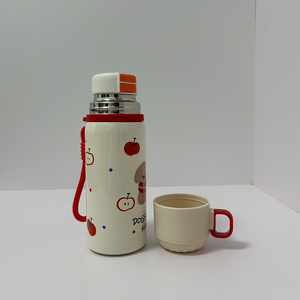 Bouteille d'eau pour enfants en acier inoxydable 316 à double paroi isolée sous vide de 15 oz/450 ml avec couvercle à double usage et sangle de transport - Product Image 3